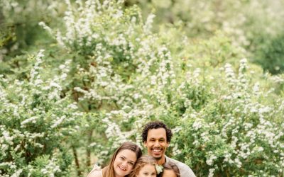 How to Prepare for a Spring Family Photoshoot in Edmonton